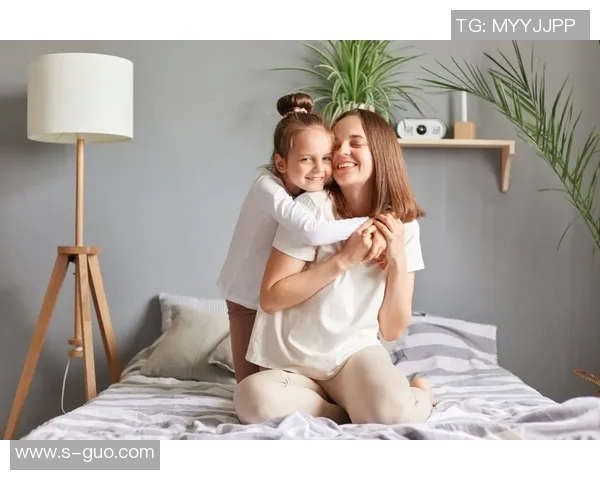 足球明星如何用爱与关怀塑造女儿的成长与未来