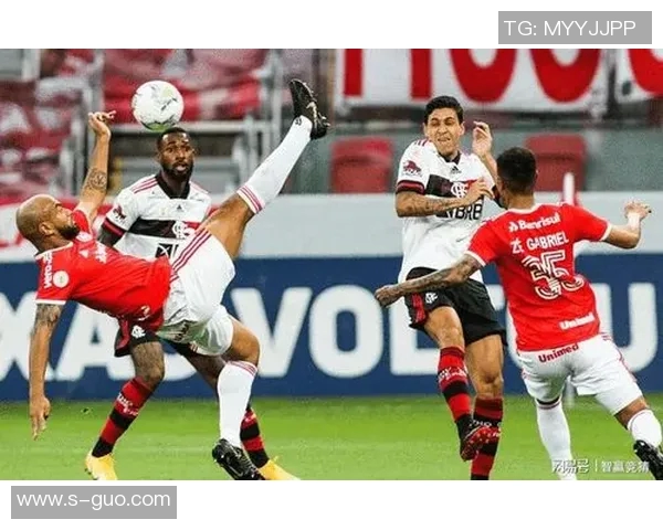 弗拉门戈与桑托斯的激烈对决揭示巴西足球的魅力与竞争力 弗拉门戈与桑托斯的激烈对决揭示巴西足球的魅力与竞争力