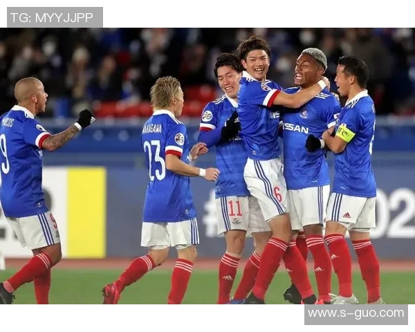 神户胜利与湘南海洋的激烈对决展现足球魅力与团队精神的巅峰较量 神户胜利与湘南海洋的激烈对决展现足球魅力与团队精神的巅峰较量